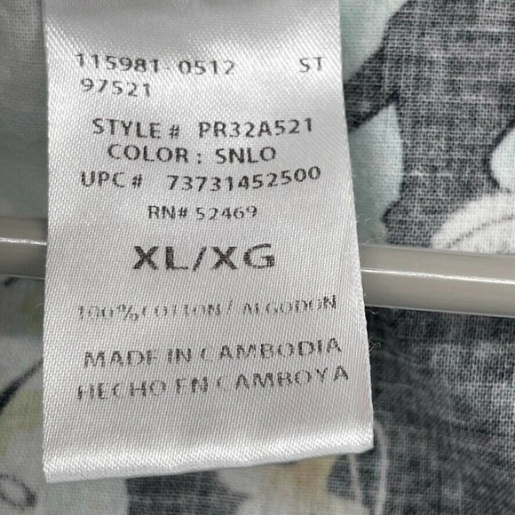 Disney Snow White Women's Scrub Top - Blue and Black XL - Picture 7 of 7